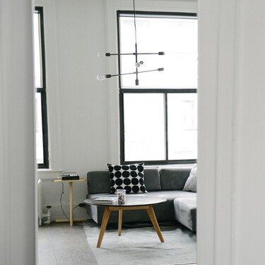 Cómo colocar una puerta corredera: muchas ventajas y muy pocos inconvenientes 