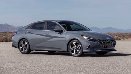 Finalmente la nueva generación del Hyundai Elantra 2022, ya se encuentra disponible en México