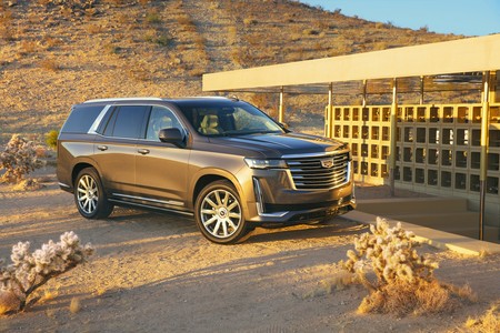 El Cadillac Escalade 2021 es todo un buque de lujo, tecnología y poder