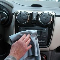 Cómo eliminar los malos olores del auto y, lo más importante, cómo evitarlos