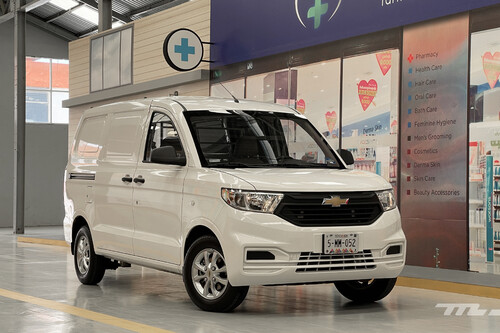 Chevrolet Tornado Van, al volante de una camioneta de carga orientada 100% al trabajo
