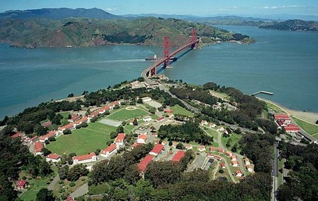 [Instantáneas de California] Peregrinando a la sede de LucasArts, donde está la única estatua de Yoda sobre una fuente 