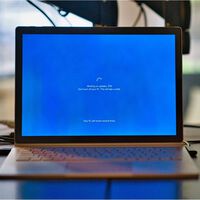 Windows 11 lo tenía todo para convertirse en rey, pero no contó con el último aliento de vida de Windows 10