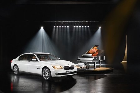 BMW Serie 7 Composition, tócala otra vez Sam