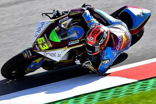 Mike Di Meglio gana la primera carrera de motos eléctricas bajo la lluvia para ser el nuevo líder de MotoE