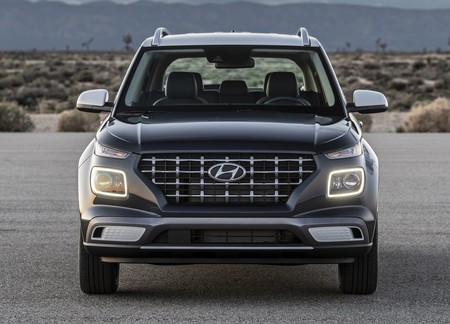 Hyundai Venue 2020 1600