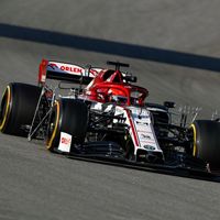 Robert Kubica da la sorpresa con su Alfa Romeo en el cuarto día de pretemporada de la Fórmula 1 en Barcelona