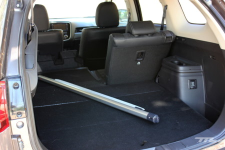 Mitsubishi Outlander Phev 325