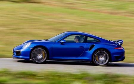 ¿El Porsche 911 Turbo S aguanta 50 launch control seguidos?