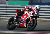 Superbikes Turquía 2013: Carlos Checa se rompe el escafoides de la mano izquierda