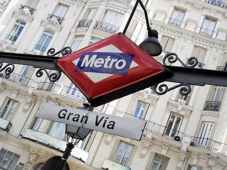 Lanzan una guía comercial de la Gran Vía por su centenario