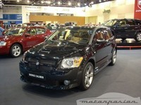 Dodge presenta el Journey y el Caliber SRT4, de casi 300 CV de potencia