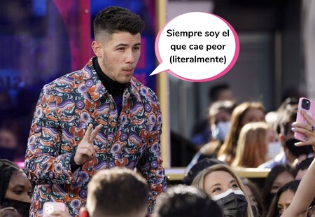 ¡Menudo hostión! Sale a la luz el vídeo completo de la caída de Nick Jonas por la que acabó ingresado en el hospital (y con una costilla rota)