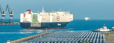 China encuentra la trampa para meter sus coches eléctricos en Europa saltándose los aranceles: colarlos por Reino Unido