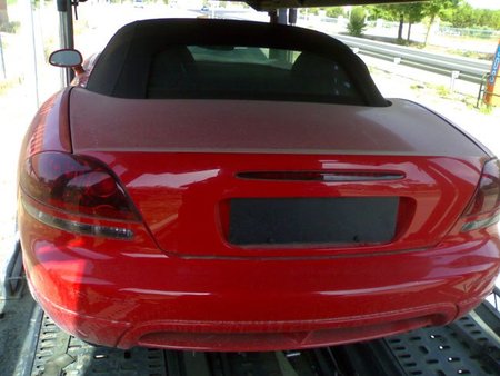 Dodge Viper SRT-10 abandonado