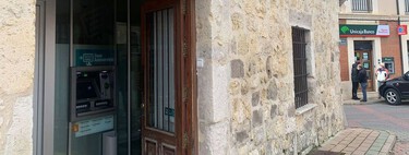 4.618  pueblos en España en los que no puedes ir con la cartilla al banco