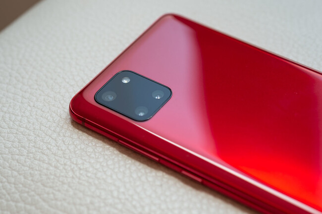 Samsung Galaxy Note 10 Lite 02