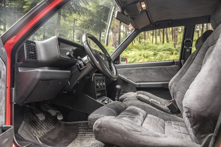 Lancia Delta HF Integrale Prueba habitáculo
