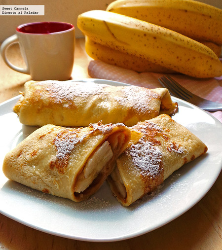 Crepas de crema de cacahuate, maple y plátano. Receta