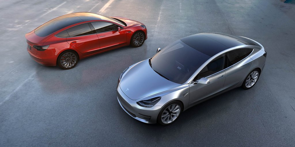 Los alucinantes números del Tesla 3: 200.000 reservas y 200 millones de dólares en menos de 48 horas