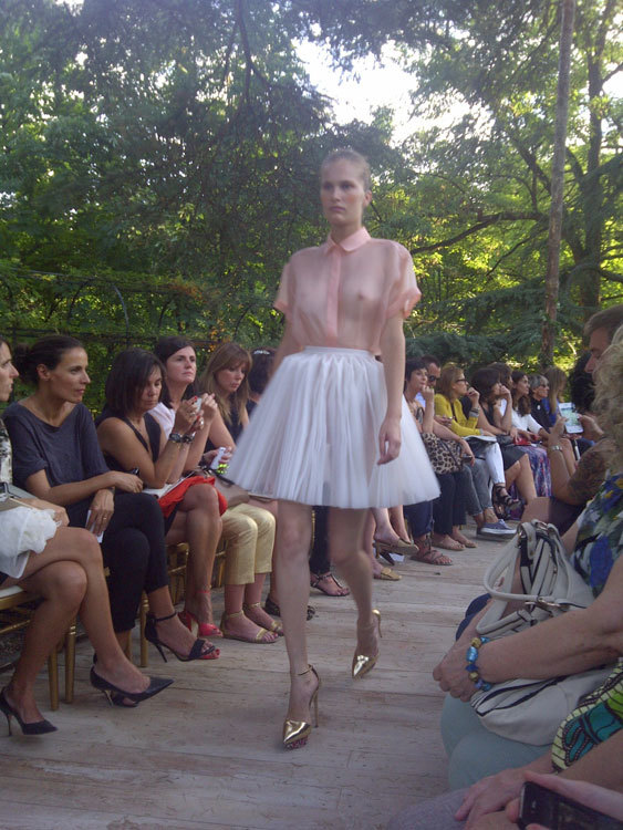 Foto de DELPOZO y debut de Josep Font: la fidelidad de la Alta Costura (3/19)