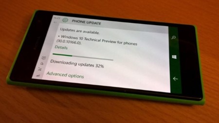 La build 10512 de Windows 10 Mobile ya está aquí. Estas son sus novedades y errores conocidos