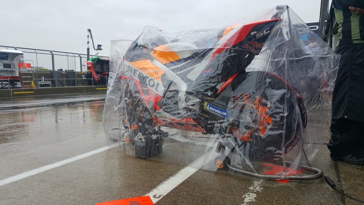 Última hora: Se cancela el GP de Gran Bretaña de MotoGP por las malas condiciones de la pista