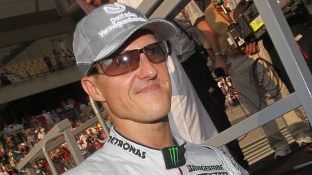 Michael Schumacher tiene que ponerse las pilas en cuestión de neumáticos