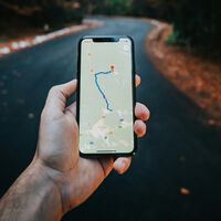 Google se carga la opción menos popular de Google Maps y a partir de julio ya no podrás utilizar el chat de la app
