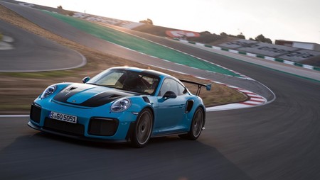 El nuevo Clubsport Package hace del Porsche 911 GT2 RS un auto más enfocado para las pistas