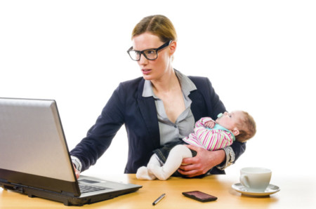 Todo lo que debes saber para alargar tu lactancia materna al volver al trabajo