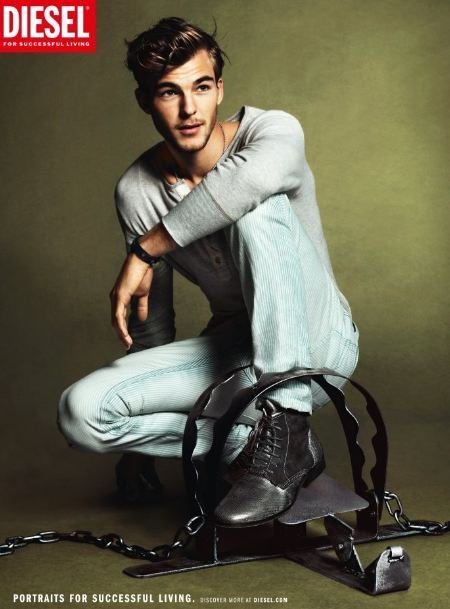 En Diesel Primavera-Verano 2012, triunfa el 'estilo worker'