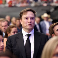 Elon Musk ha conseguido que Tesla acepte su bono de un billón de dólares. Cumplir sus promesas no va a ser tan sencillo