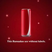 Las apariencias engañan y Coca-Cola celebra el Ramadán con una acción de lo más acertada