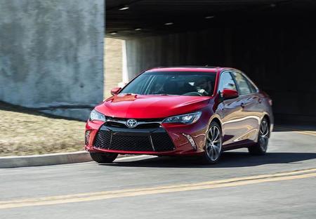 Toyota Camry 2015