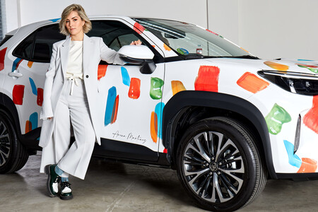 Toyotayariscrosselectrichybridbyarenamartinez