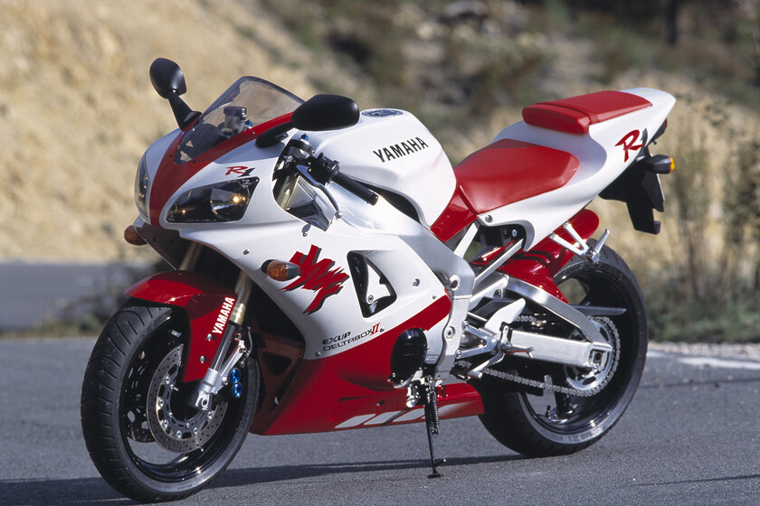 R1 Blog Adiós a la Yamaha R1. Japón ha decidido terminar con la moto que cambió ...