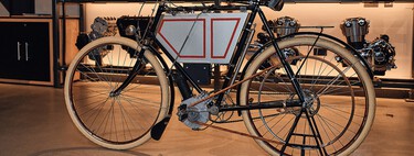 Triumph ha descubierto un prototipo de 1901, una bicicleta convertida en moto, que puede cambiar la historia de la marca 