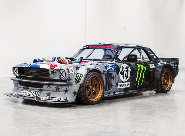 El Ford Mustang Hoonicorn V8 de Ken Block tiene dos turbos y 1.400 CV en versión 2.0