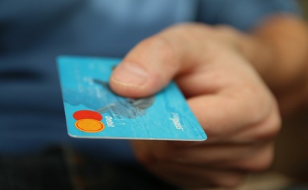 Así nos afecta la directiva PSD2: cómo cambiará tu relación con el banco y las compras a través de internet