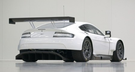 Aston Martin Vantage Gte 2016 Rear