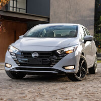 ¿Vale la pena comprar el Nissan Versa más caro en México? Hay tres razones por las que sí y dos por las que pensarlo mejor
