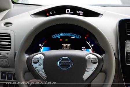 nissan_leaf_18.jpg