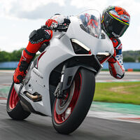 Ducati pretende unirse a Triumph y correr el mundial de Supersport en 2022 con la Ducati Panigale V2