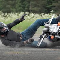 SuperShirt, la camiseta para moto que quiere ser una chaqueta de piel pero para el verano