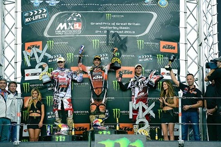 MX2podium_MXGP_16_GB_2013