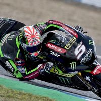 Francia mueve la primera ficha para MotoGP 2018: Johann Zarco renueva con Monster Yamaha Tech3