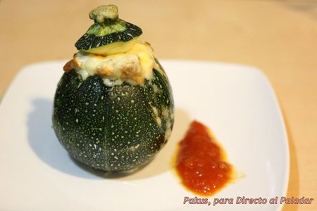 Receta de calabacines redondos rellenos de verduras y hongos