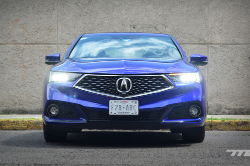 Acura TLX A-Spec, a prueba: el lujo también se mueve rápido