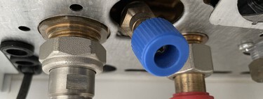 Toda mi vida con calentador o caldera y ahora me entero que hay que vaciarlos: los fabricantes tienen una razón de peso